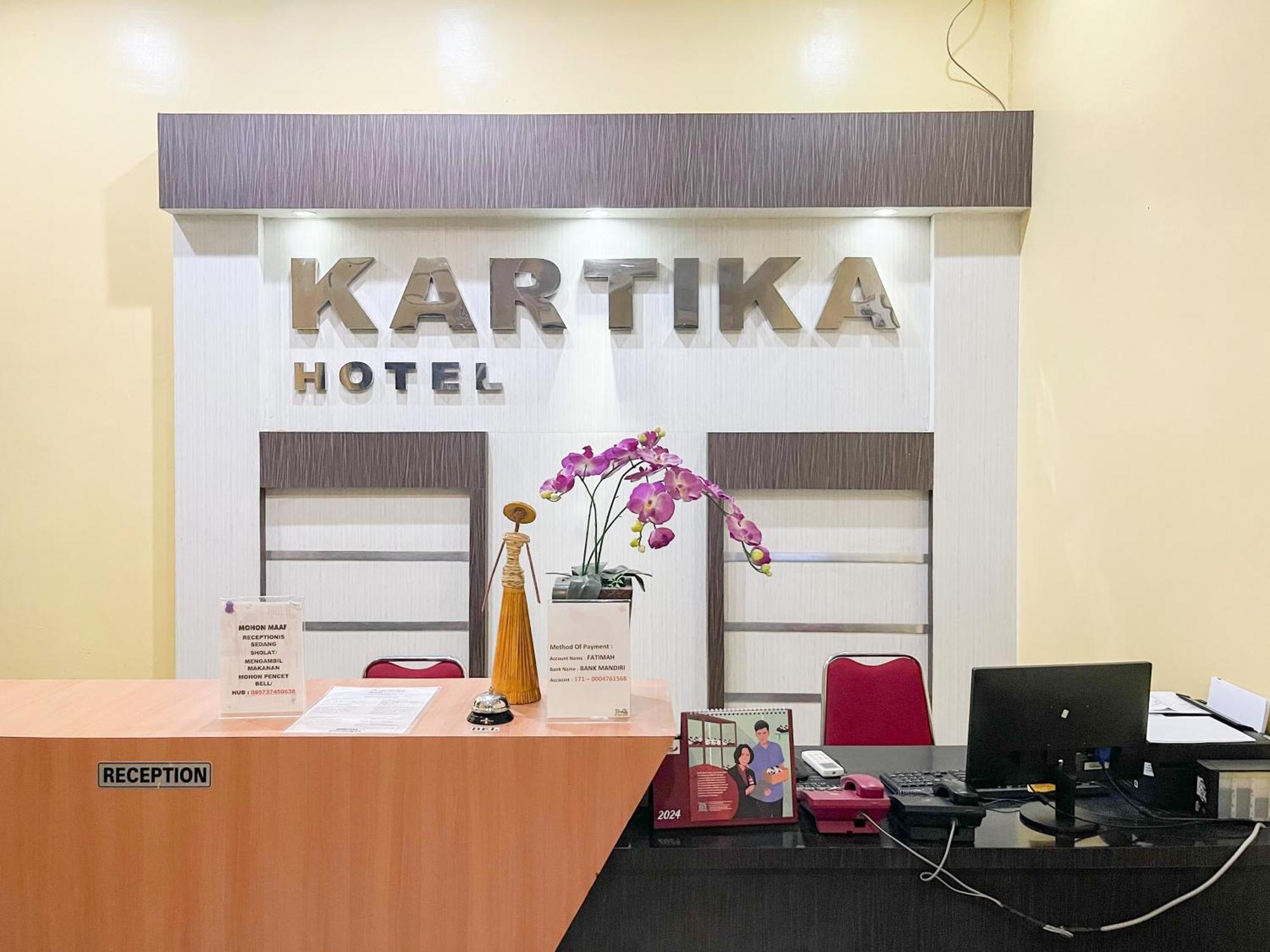 Kartika Hotel Syariah Pacitan Mitra Reddoorz Exterior photo